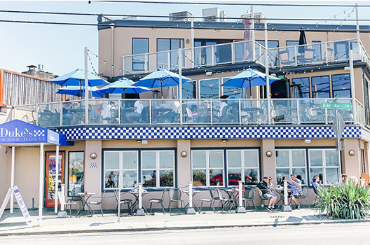 Duke's Alki Restaurant