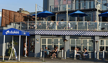 Duke's Seafood Alki