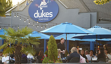 Duke's Seafood Green Lake